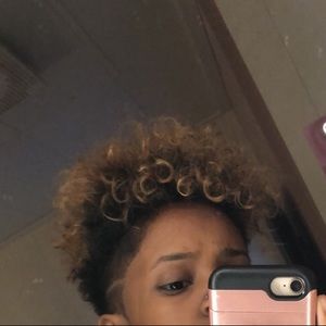 Meet your Posher, Ninicole